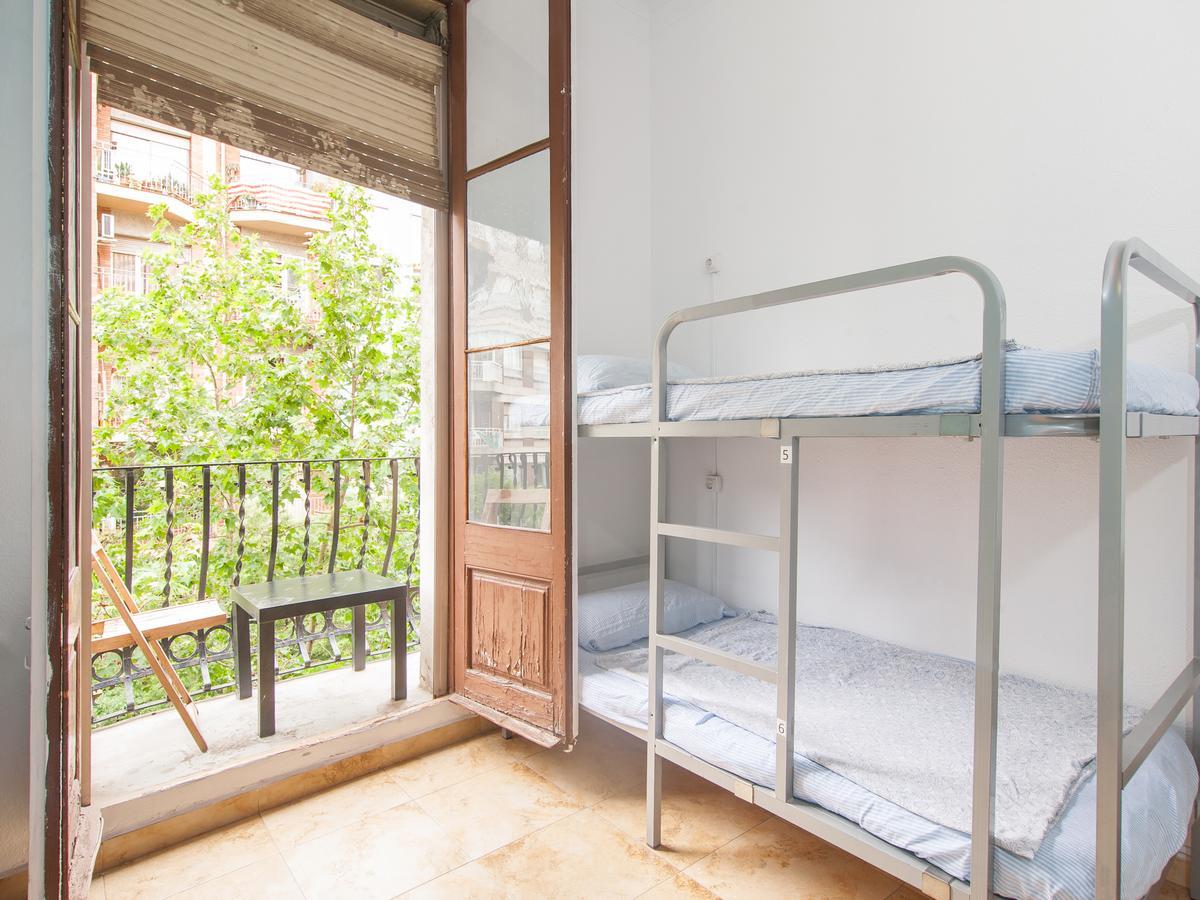 No Limit Hostel Sagrada Familia - Barcelona — Photos 3